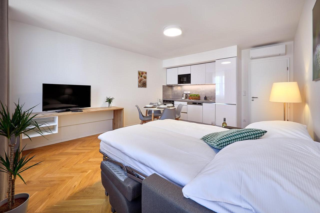 Downtown Suites Rubesova Прага Екстер'єр фото